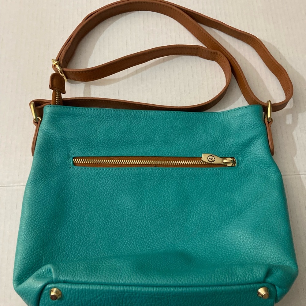 Valentina Adjustable Pebble Leather Shoulder/Crossbody Bag - Picture 6 of 16